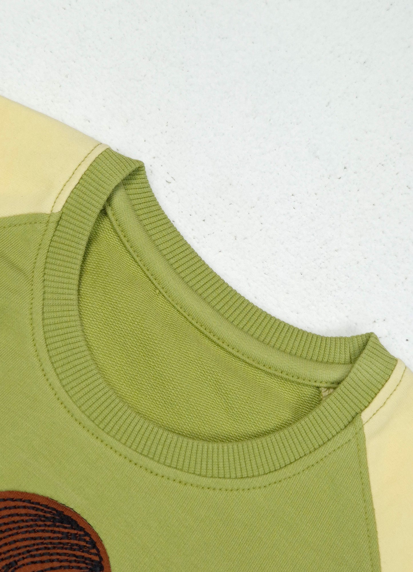 YB - 2502 - Green