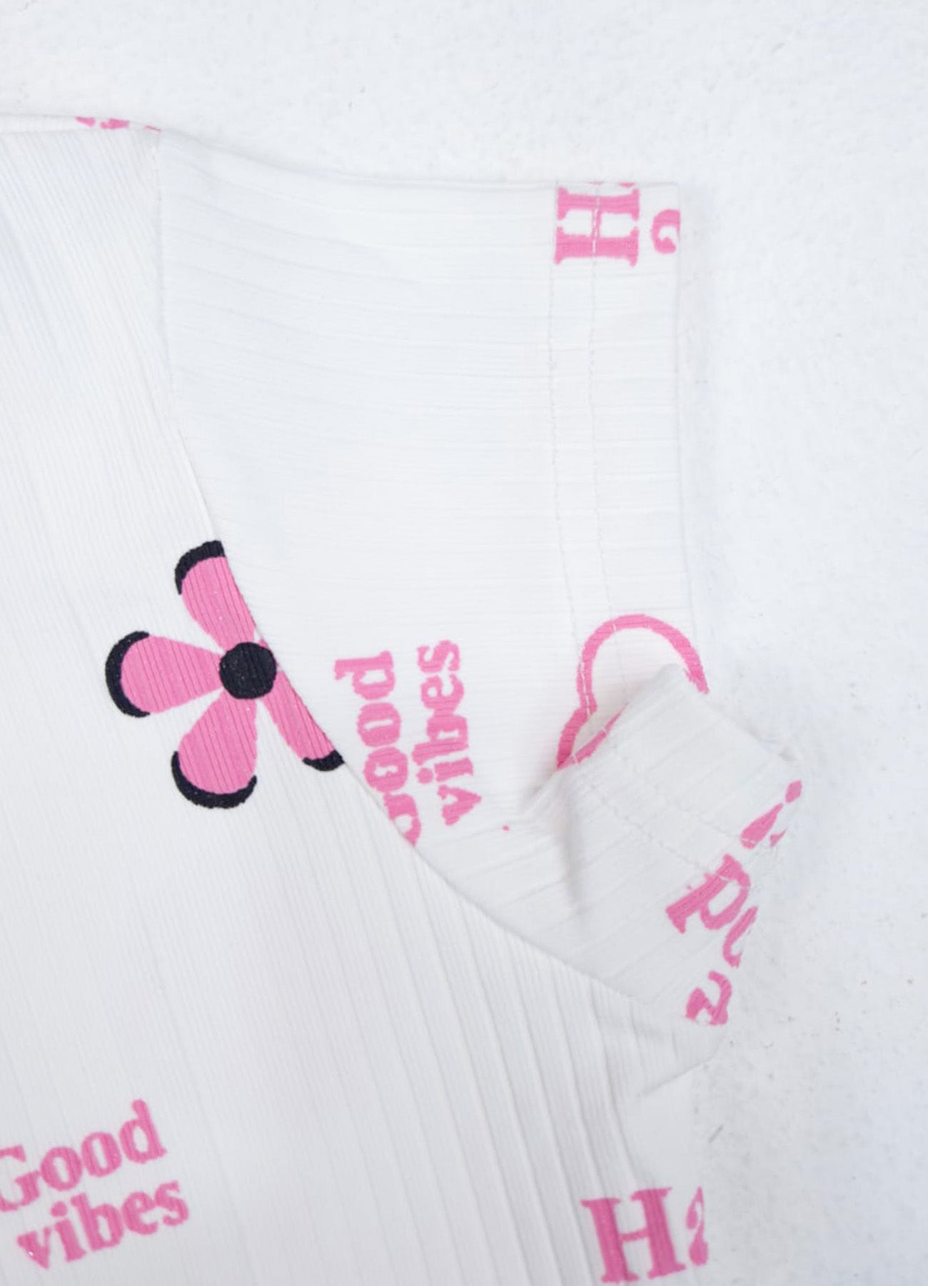 YB - 27 - White