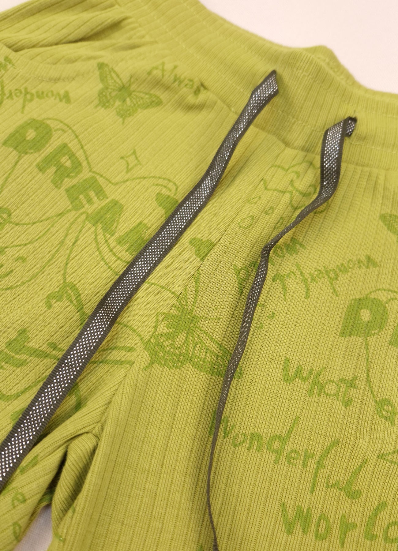 YB - 9041 - Green