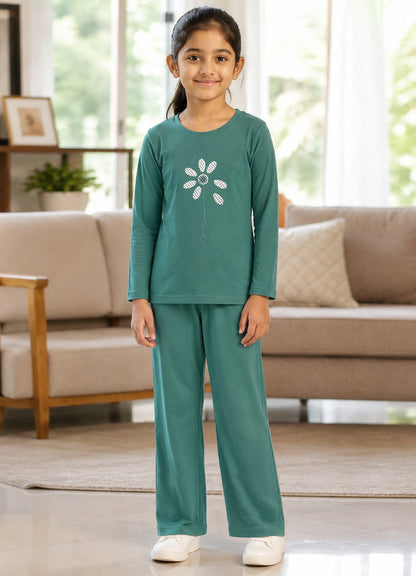YB - 205 - Green