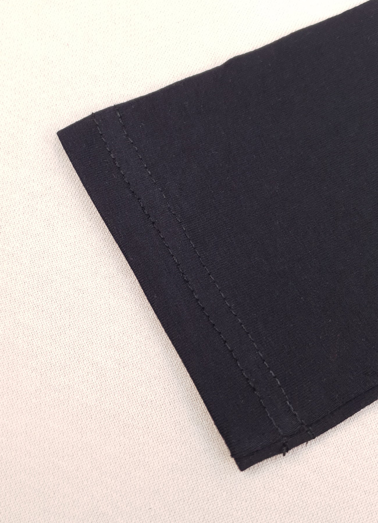 YB - 213 - Black