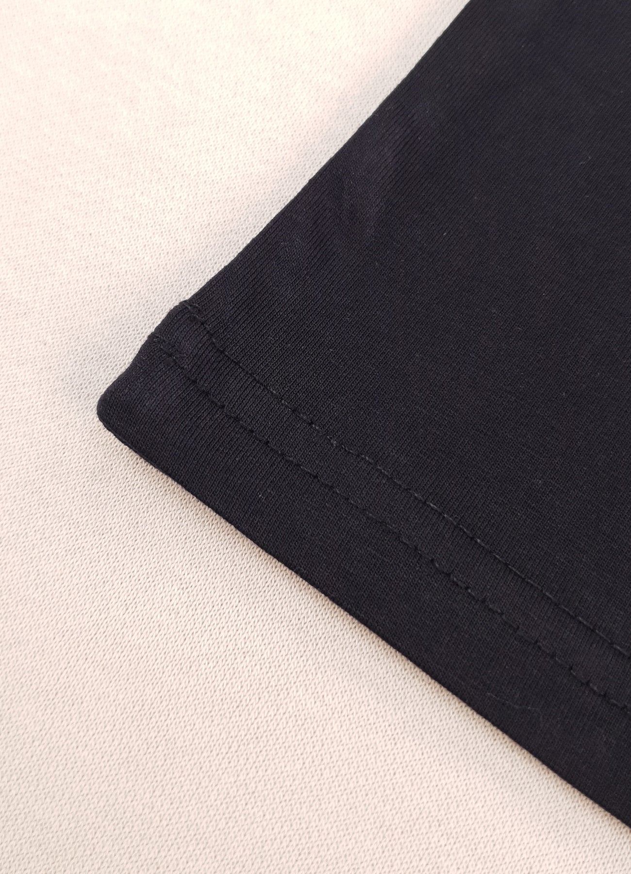 YB - 213 - Black