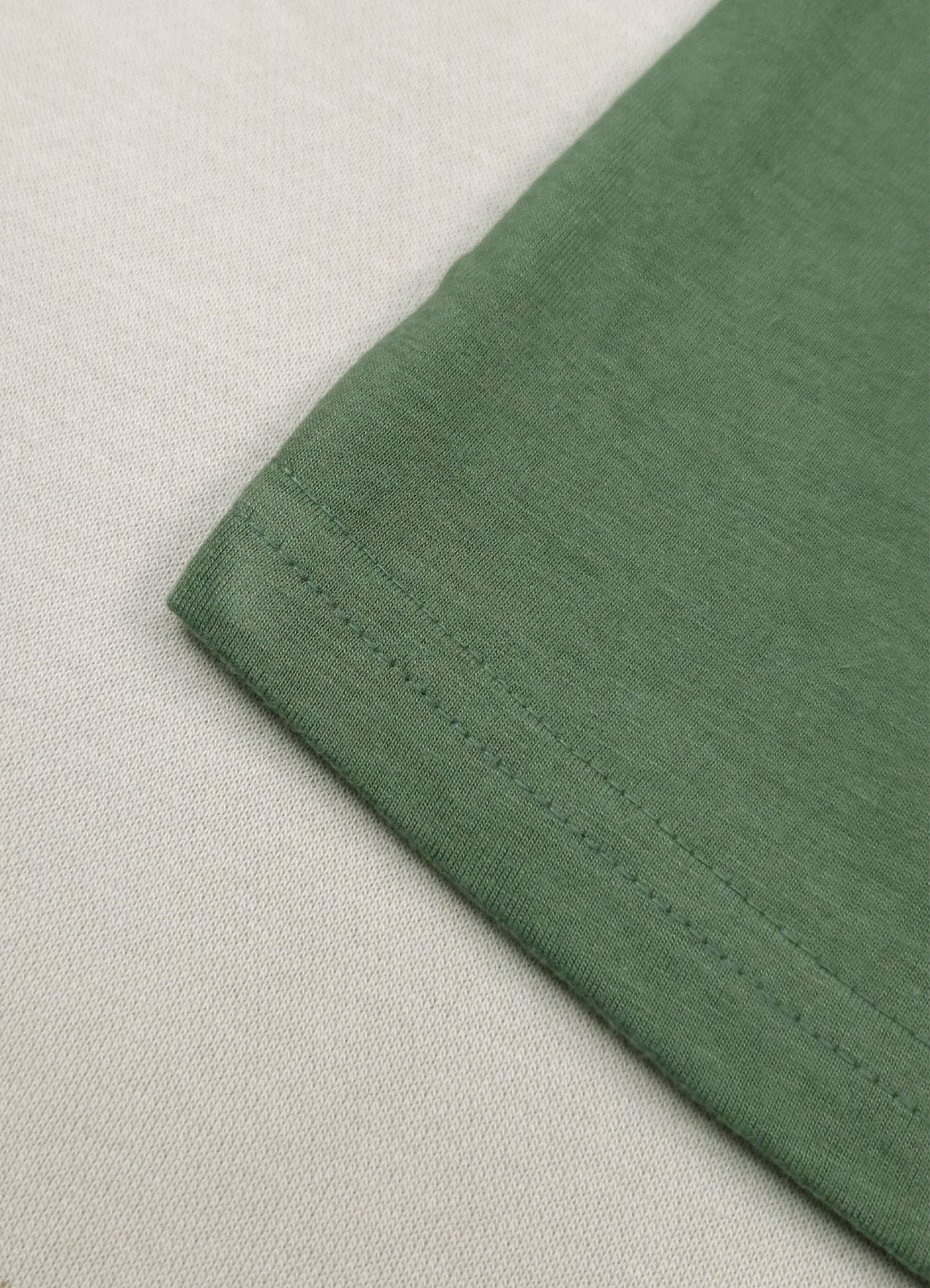 YB - 227 - Green