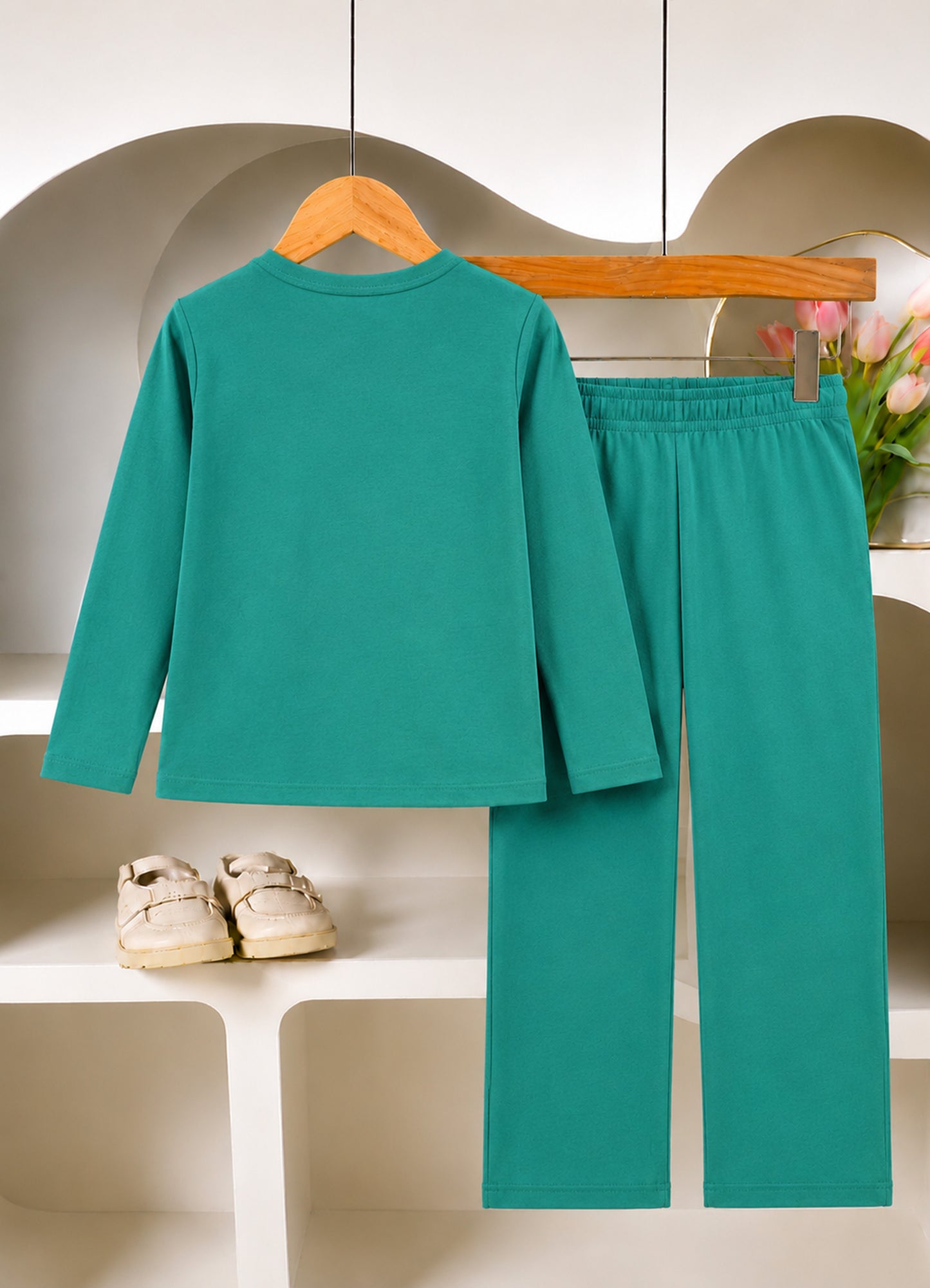 YB - 223 - Green